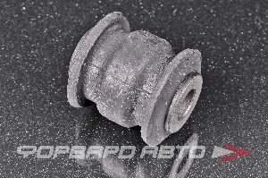 Сайлентблок рычага переднего, передний CTR GV0726