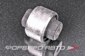 Сайлентблок рычага подвески CTR GV0914