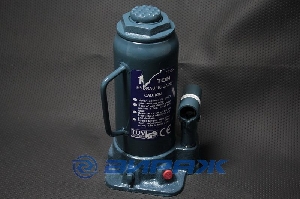 Домкрат гидравлический бутылочный 10т. TORIN Т91004