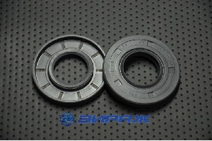 Сальник 25*52*7 (б/н) рез. TTO E206