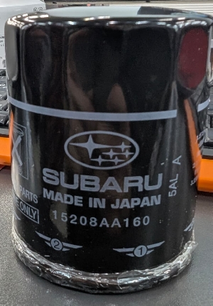 Фильтр масляный SUBARU 15208-AA160