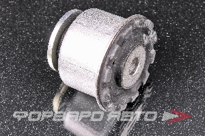 Сайлентблок рычага подвески CTR GV0883