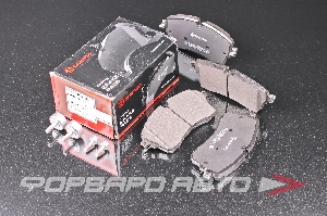 Колодки тормозные передние BREMBO P44028