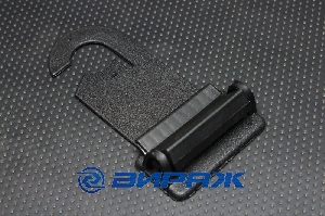 Держатель ремня безопасности универсальный  