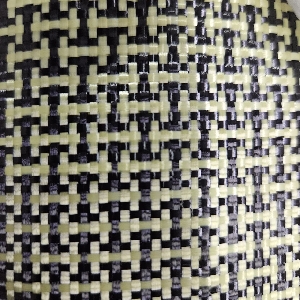 Ткань карбон + кевлар , плотность 190 гр/м2, ширина 1,0м (руллон = 100м) Угле-арамид  