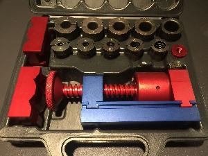 Станок для зажима шлангов и фитингов AB88 