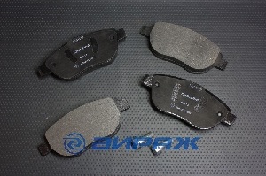 Колодки тормозные передние DELPHI LP1653