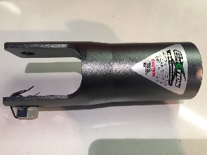 Крепение задней стойки NISSAN 300ZX Z32 EMOTION EZ32