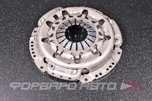 Корзина сцепления NISSAN 30210-AU010