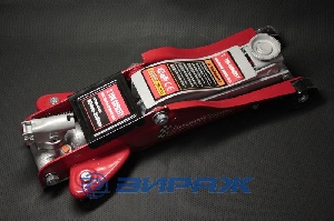 Домкрат гидравлический подкатной  2т TORIN T825010С