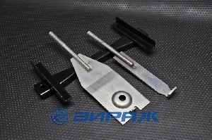 Крепление аккумулятора ВАЗ 2123 РЗИ 2123-3703112