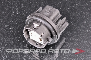 Патрон для лампы TOYOTA 81536-60C30