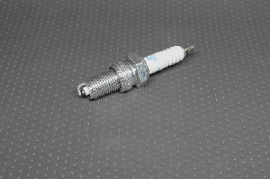 Свеча зажигания NGK 5329