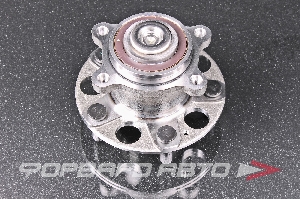 Ступица с подшипником задняя REDREX RBH0041