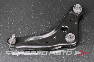 Рычаг нижний правый CTR CQ0389R