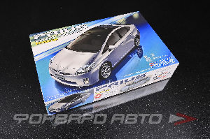 Сборная модель Toyota Prius ZVW30 S "Touring Selection" Solar Panel Type (1:24) FUJIMI FU03869