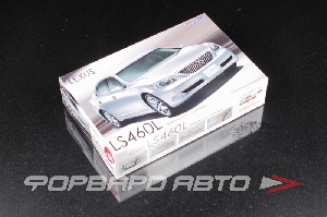 Сборная модель Lexus LS460L (1:24) FUJIMI FU03801