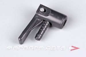 Наконечник насоса под шланг 6мм (с флажком лопата) пластик <> 06418