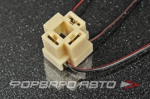 Разъем для лампы H4 с проводами, пластик CARGEN AX338