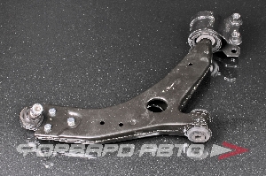 Рычаг подвески, правый CTR CQ0029R