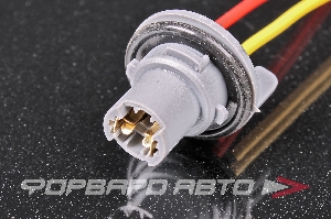 Патрон для лампы T10/W5W с проводами пластик герметичный Nord YADA 903183