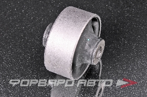 Сайлентблок рычага переднего CTR GV0692