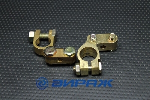 Клемма аккумуляторная 12V-24V (латунь) AUTO PARTS 