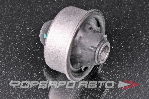 Сайлентблок рычага переднего, задний CTR GV0676