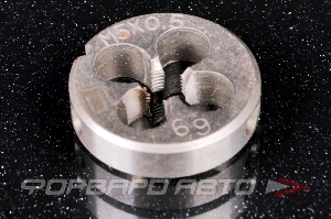 Плашка M5*0.5 <> 