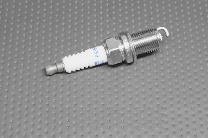 Свеча зажигания MAZDA ZYY1-18-110