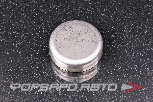 Заглушка блока d33 RENAULT 7703075231