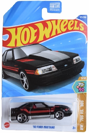 Модель Hot Wheels Ford Mustang '92 MATTEL 