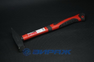 Молоток слесарный фиберглассовая ручка 400 гр MATRIX 10322