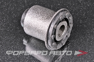 Сайлентблок рычага переднего CTR GV0694