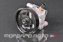 Насос гидроусилителя руля FORD FOCUS II 05-11, VOLVO S40 04- / V50 04-12 (С резьбой под шланг ГУР) DAGGER DPV062