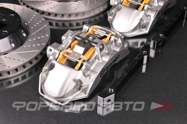 Комплект тормозной системы R18 Toyota LC150 (суппорта + диски + колодки + шланги) BREMBO STYLE 