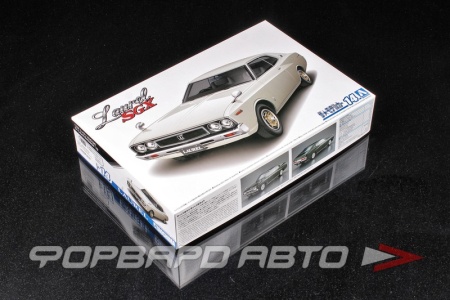 Купить Сборная модель Nissan Laurel KHC130, HT 2000SGX, '72 AOSHIMA 05950