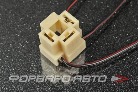 Купить Разъем для лампы H4 с проводами, пластик CARGEN AX338