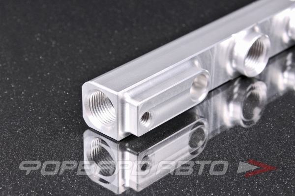 Топливная рейка NISSAN SR20DET 2.0L, Product Finish - Silver, Fuel Rail Type - Dual Feed, Fitting size - 8AN PLAZMAMAN SR20DETFRAIL-SIL
