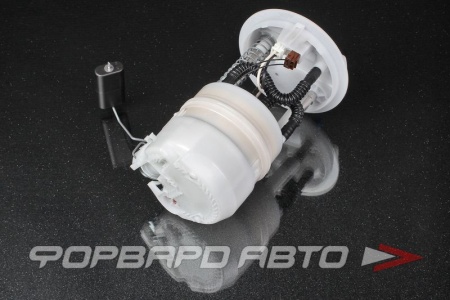 Купить Фильтр топливный в сборе NISSAN 17040-AX010