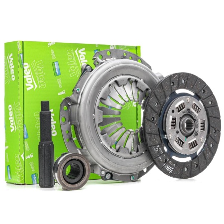 Купить Сцепление в сборе для автомобиля ВАЗ 2101-07, 2121-21213 VALEO 003 495