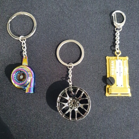 Купить Брелок в ассортименте (турбина, стойка, диск колесный, крышка клапанная) ФОРВАРД АВТО 