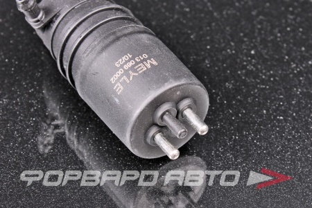 Купить Насос омывателя стекла MEYLE 013 069 0002