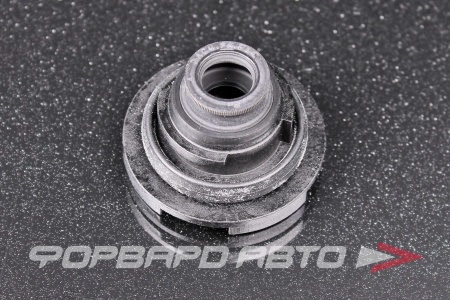 Купить Сальник свечного колодца NISSAN 13276-DB000