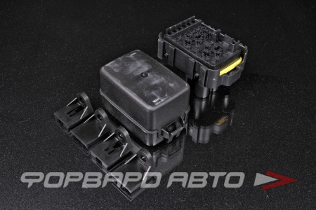 Купить Блок влагозащитнный под 6 предохранителей MINIVAL 1 реле MICRO и 2 реле MAX  