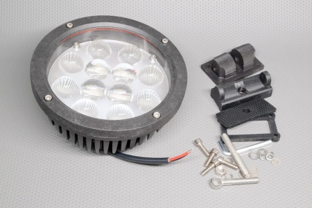 Купить Фара светодиодная 60W (5W*12), 9-32V, 6500K, 4080Lm, Размер: Dфара=180, H=98, Рассеивающий свет FHE-technology HT-G06B 60W flood (CREE)