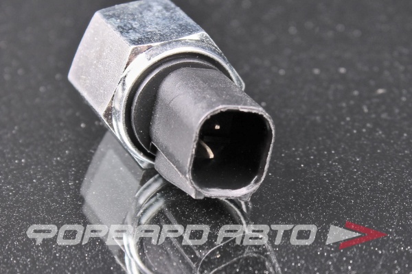 Датчик заднего хода STELLOX 06-12539-SX