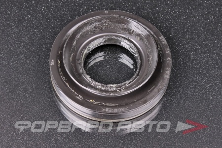 Купить Сальник 39*82*13/20,5 (б/н) NISSAN 40227-EA000