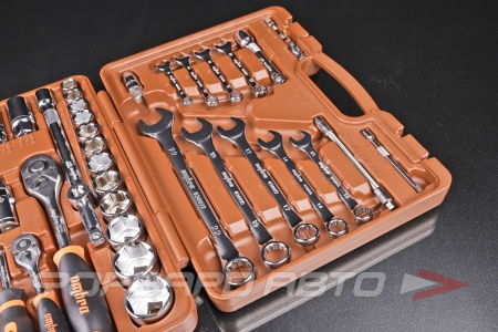 Купить Набор инструмента 6-ти гран. 4-32мм 1/4" 1/2" 82 предмета OMBRA OMT82S