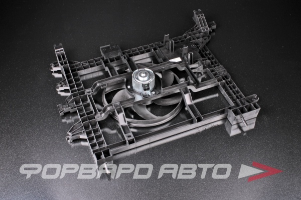 Вентилятор радиатора Duster (10-) (c кожухом) LUZAR LFK0950